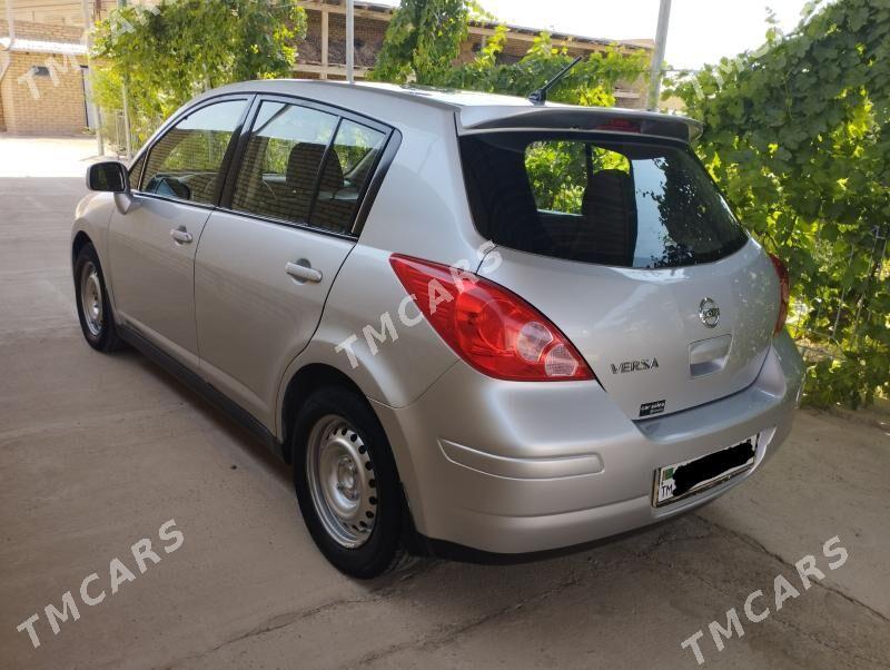Nissan Versa 2011 - 120 000 TMT - Halaç - img 9