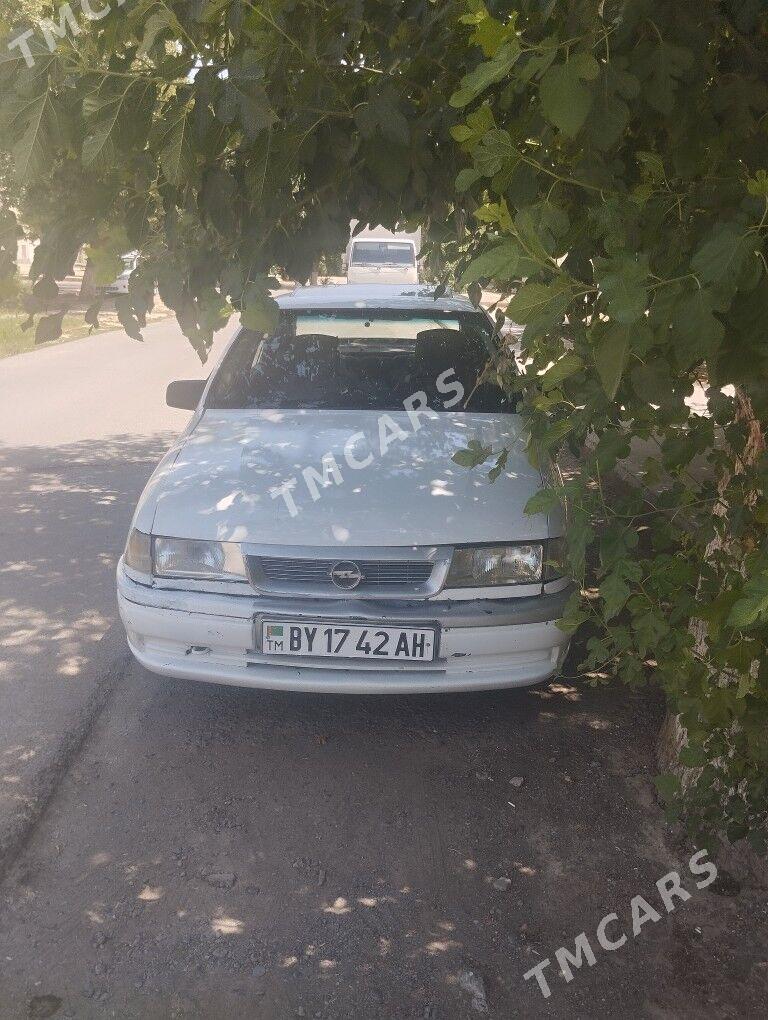 Opel Vectra 1991 - 17 777 TMT - 5 мкр - img 4