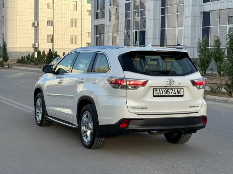 Toyota Highlander 2016 - 450 000 TMT - Ашхабад - img 5