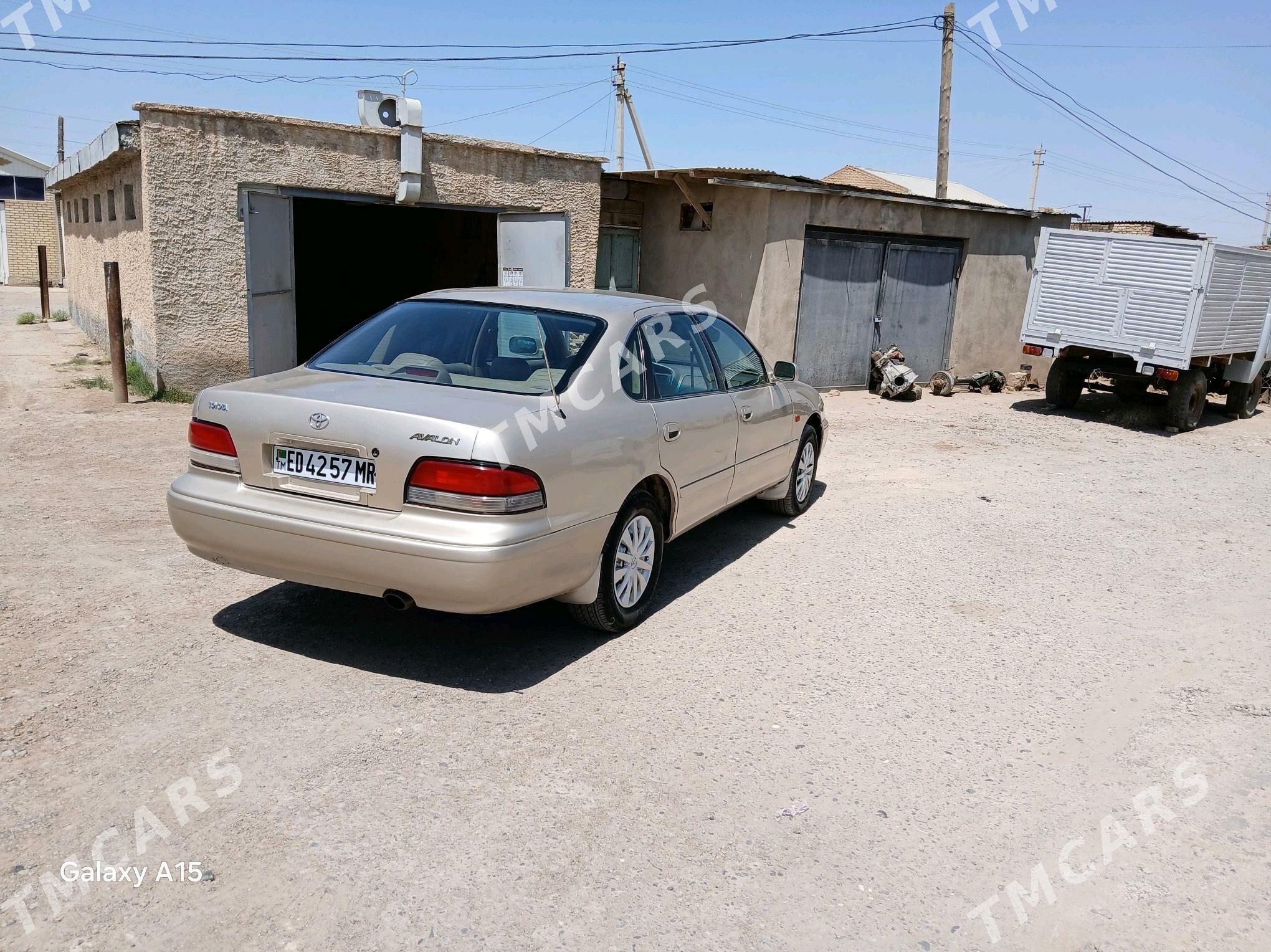 Toyota Avalon 1997 - 100 000 TMT - Байрамали - img 10
