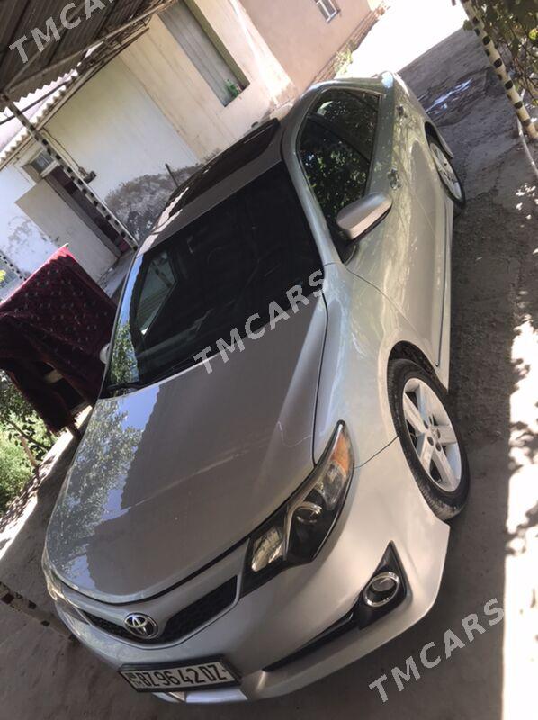 Toyota Camry 2012 - 230 000 TMT - Дашогуз - img 5