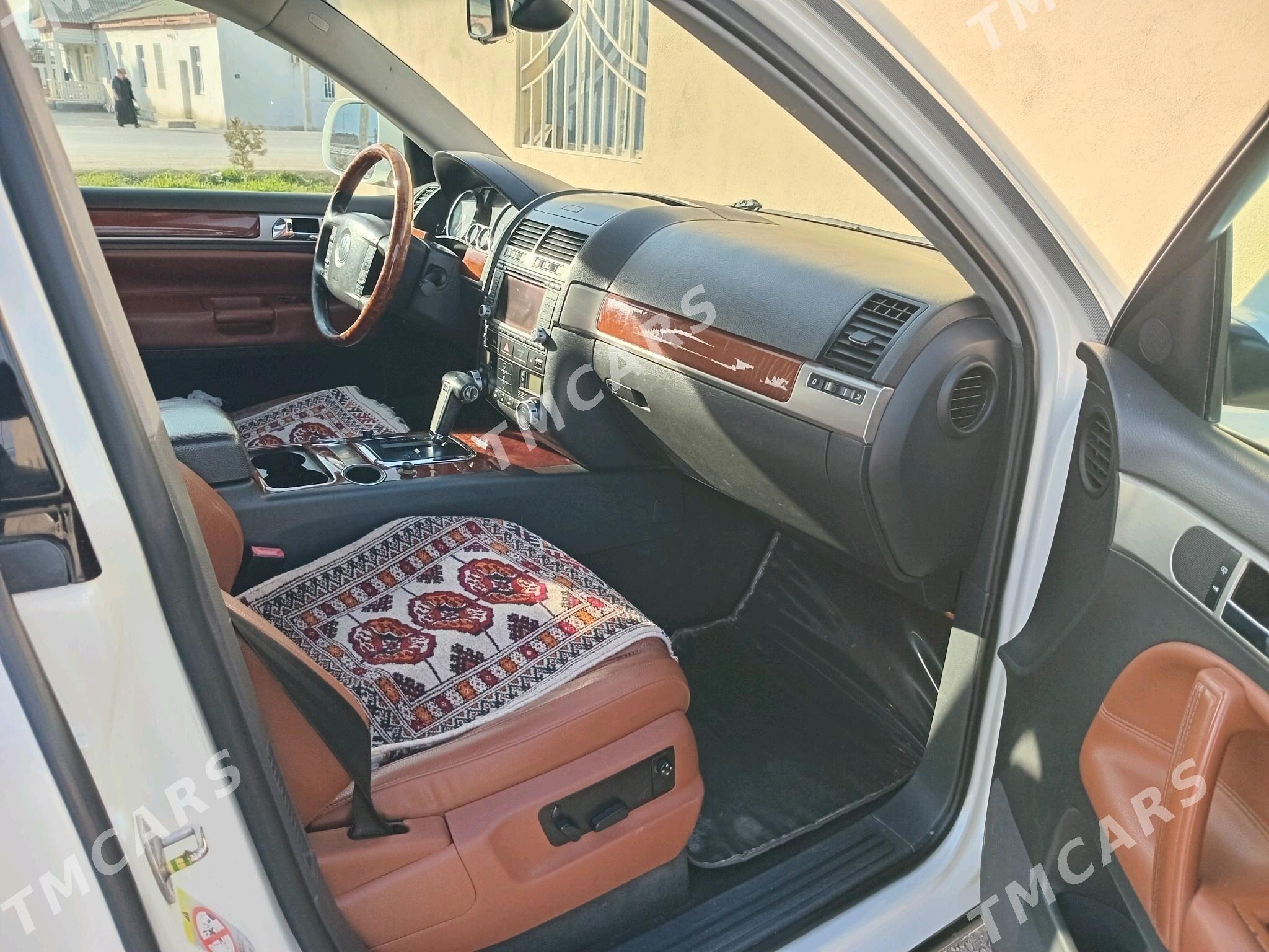 Volkswagen Touareg 2008 - 260 000 TMT - Gökdepe - img 1