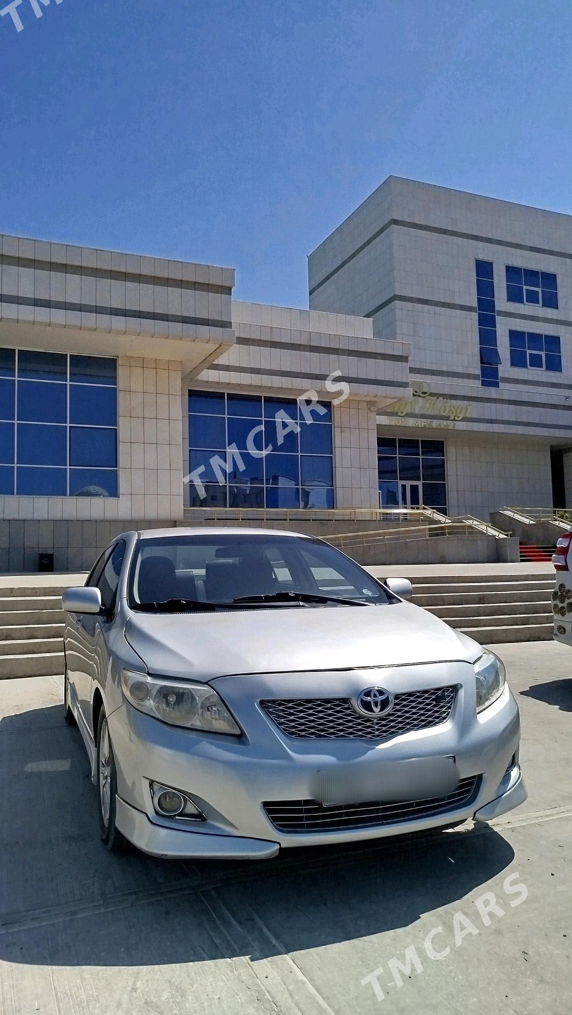 Toyota Corolla 2010 - 138 000 TMT - Türkmenabat - img 2