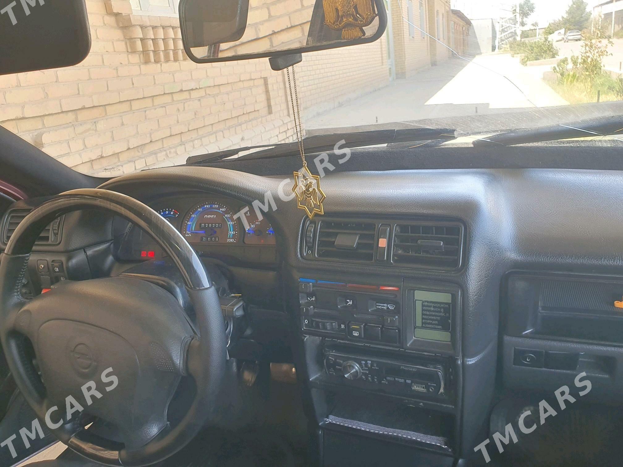 Opel Vectra 1993 - 70 000 TMT - Туркменабат - img 7