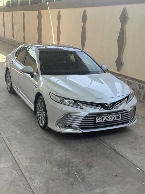 Toyota Camry 2023 - 686 000 TMT - Aşgabat - img 7