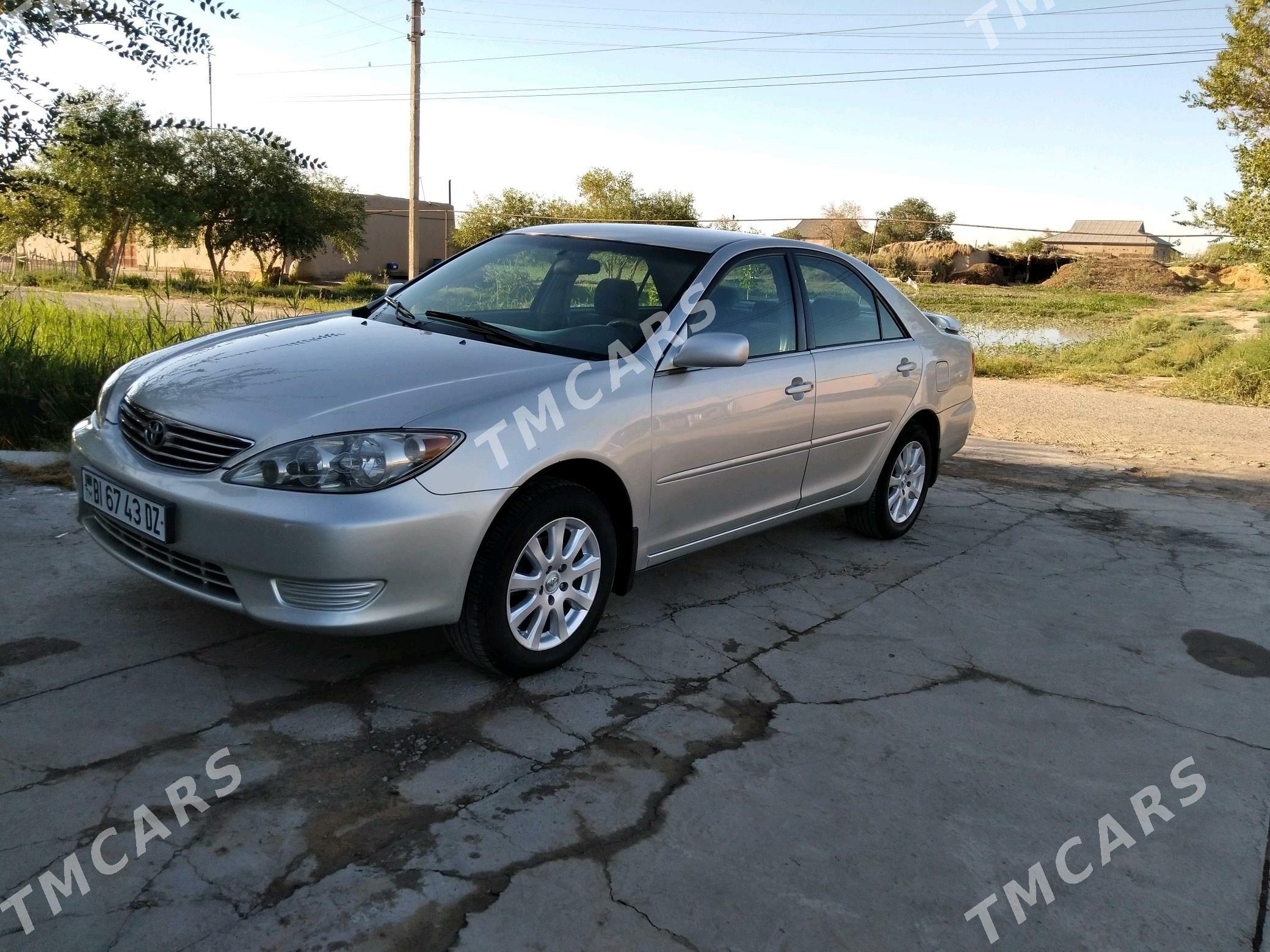 Toyota Camry 2005 - 180 000 TMT - Кёнеургенч - img 2