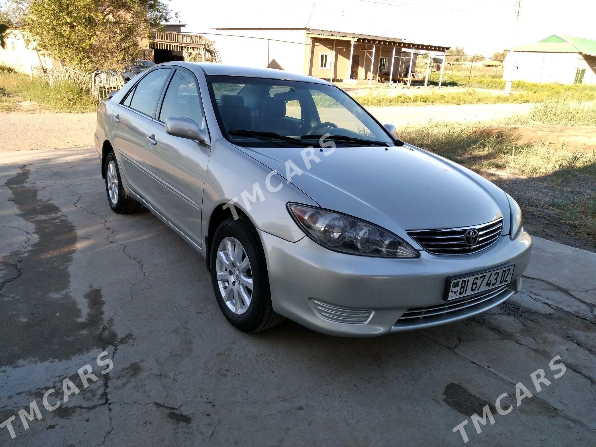 Toyota Camry 2005 - 180 000 TMT - Кёнеургенч - img 3