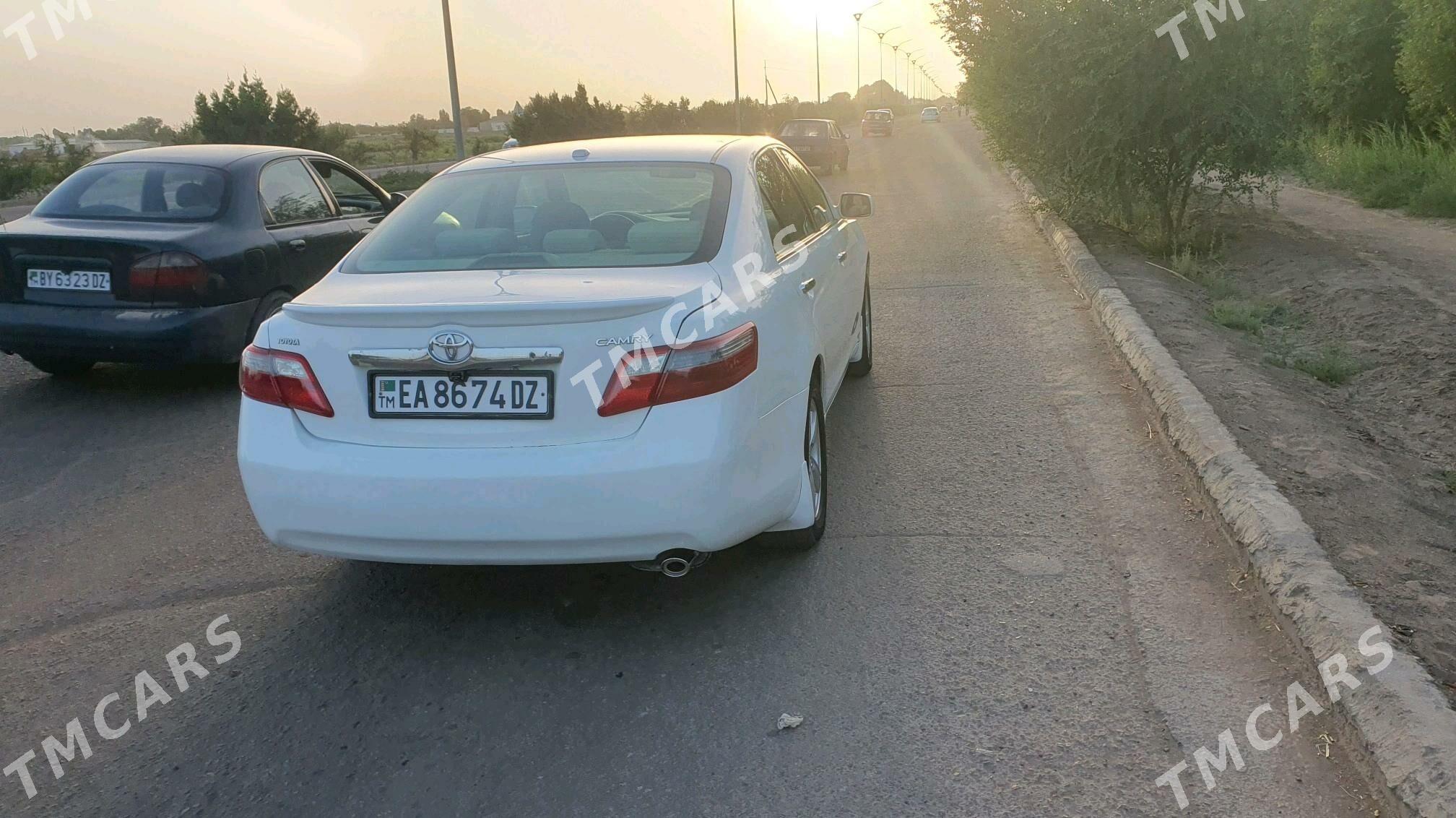Toyota Camry 2006 - 155 000 TMT - Köneürgenç - img 2