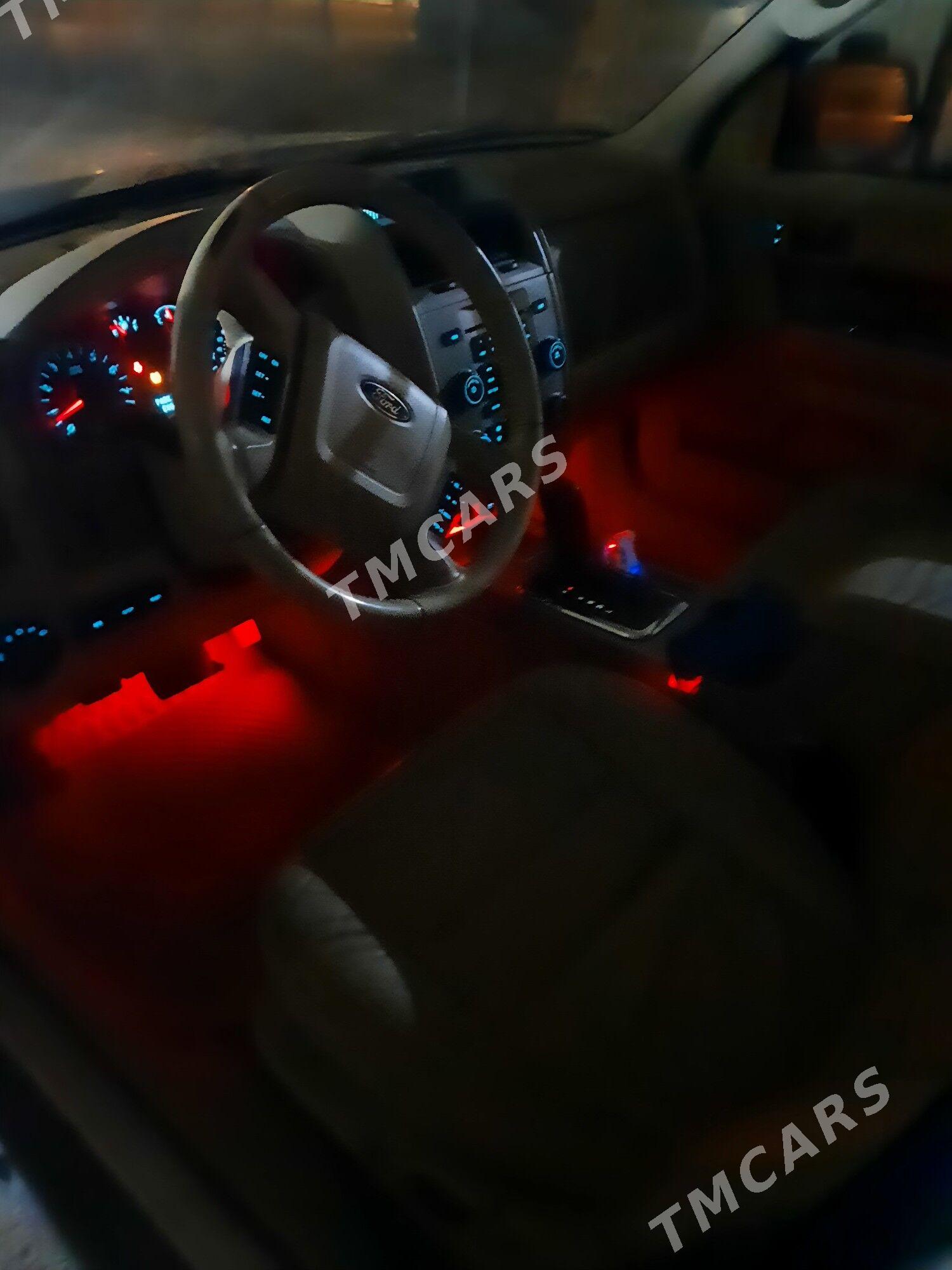 Ford Escape 2010 - 190 000 TMT - 5 мкр - img 8