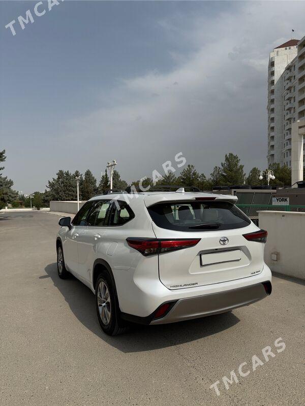 Toyota Highlander 2023 - 695 000 TMT - Podwoýski köç. (Bitarap Türkmenistan şaýoly) - img 6