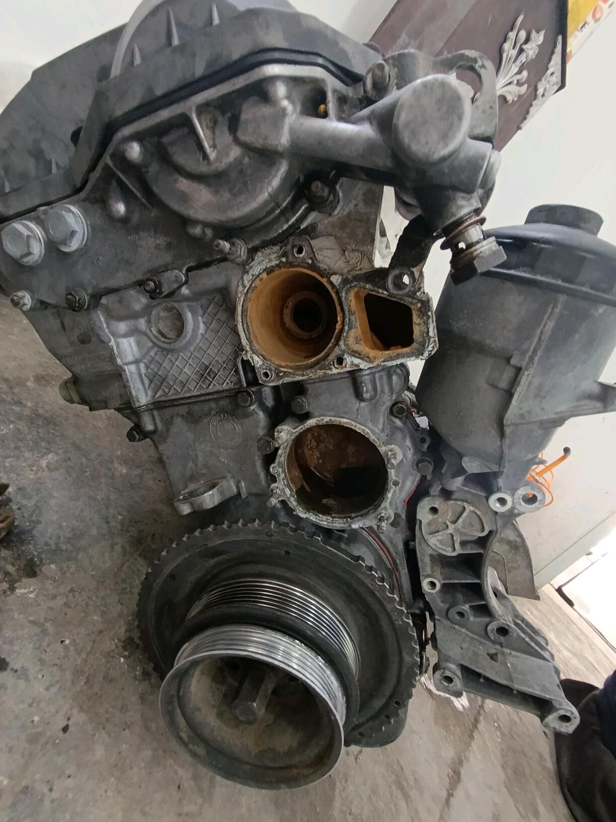 BMW mator2lik 1r wanus 5 000 TMT - Balkanabat - img 4