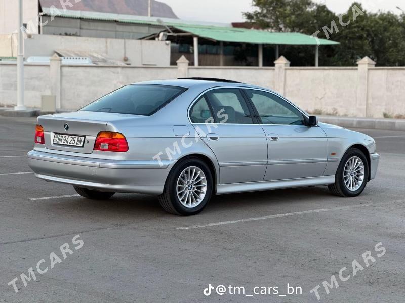 BMW E39 2002 - 165 000 TMT - Балканабат - img 3