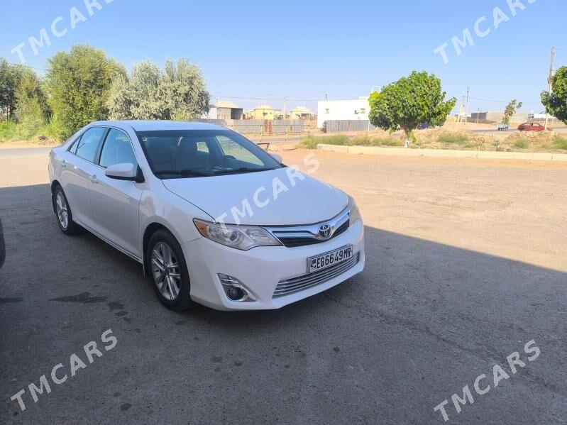 Toyota Camry 2011 - 200 000 TMT - Sakarçäge - img 3
