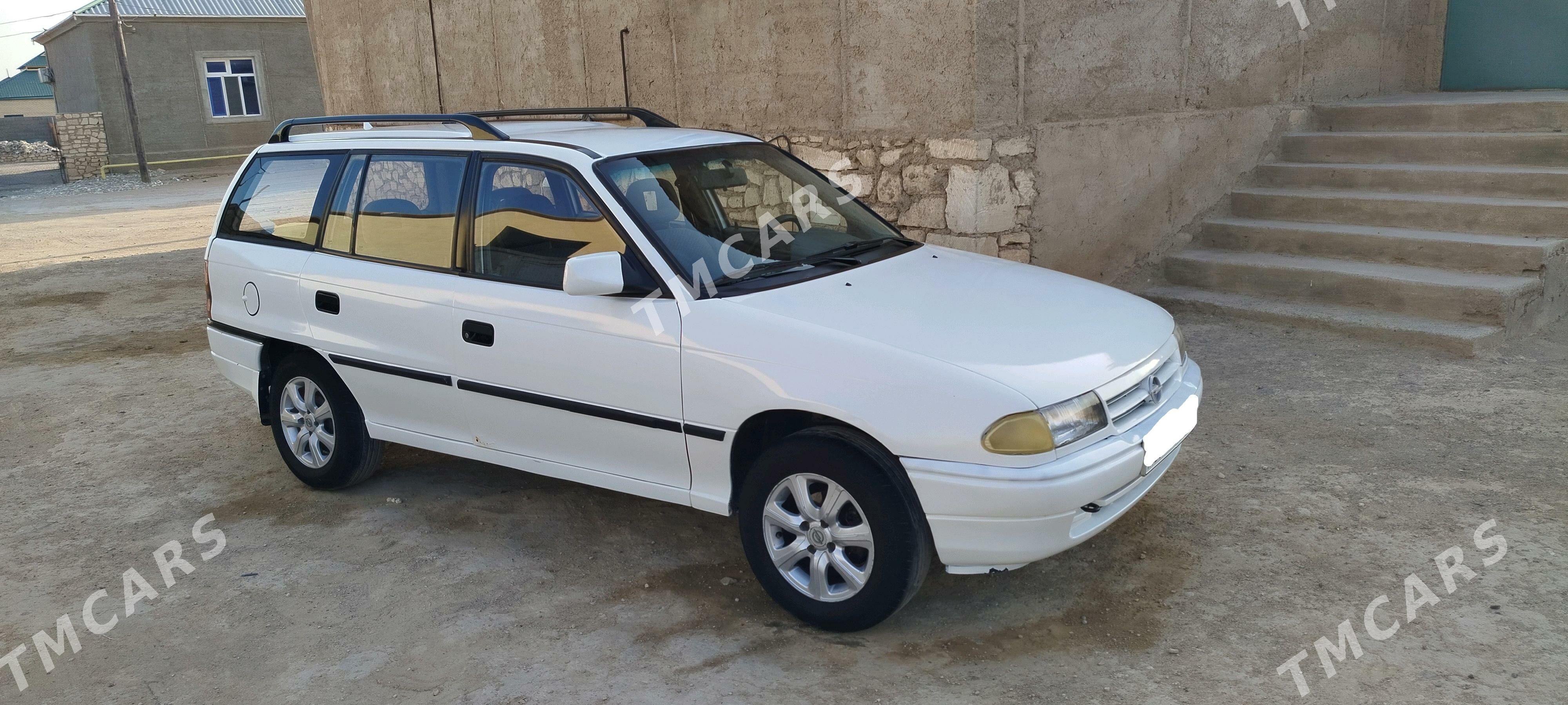 Opel Astra 1993 - 50 000 TMT - Türkmenbaşy - img 5