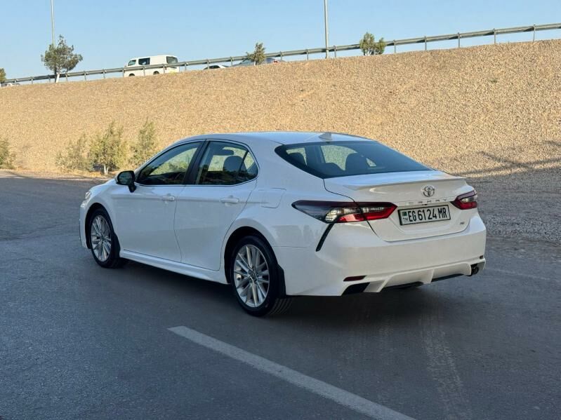 Toyota Camry 2021 - 320 000 TMT - Мары - img 8