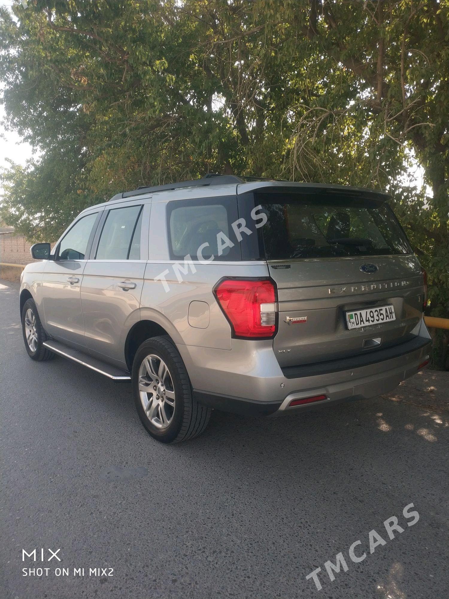 Ford Expedition 2022 - 588 000 TMT - Bäherden - img 2