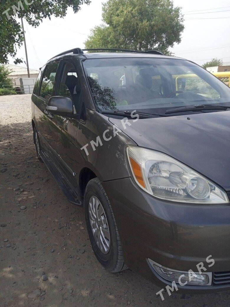 Toyota Sienna 2004 - 225 000 TMT - Ýolöten - img 2