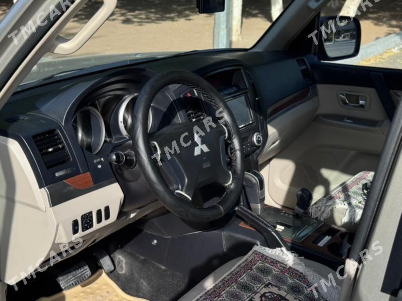 Mitsubishi Pajero 2008 - 195 000 TMT - Aşgabat - img 7