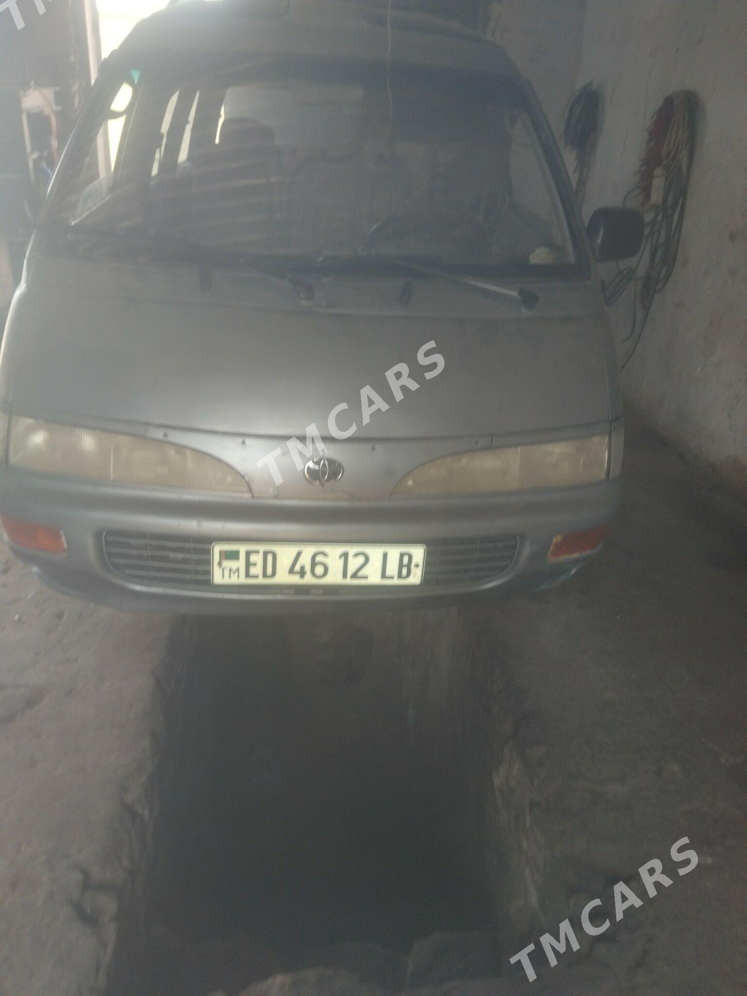 Toyota Hiace 1992 - 25 000 TMT - Магданлы - img 2