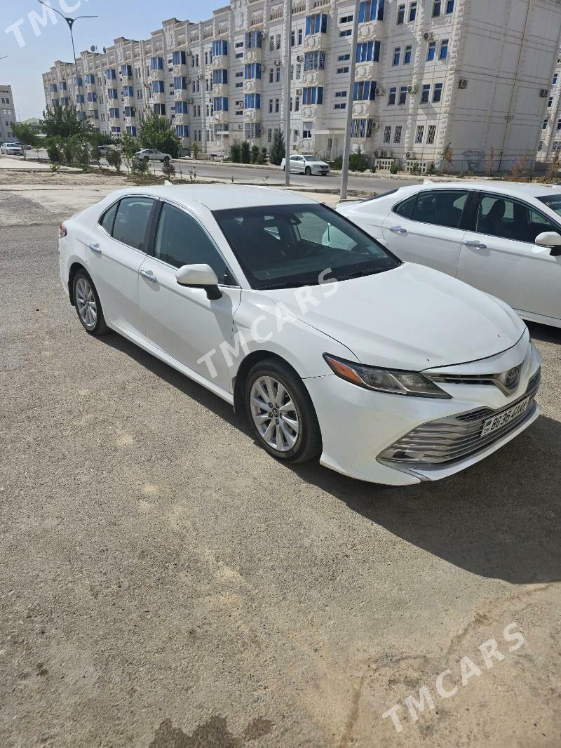 Toyota Camry 2019 - 240 000 TMT - Ашхабад - img 2