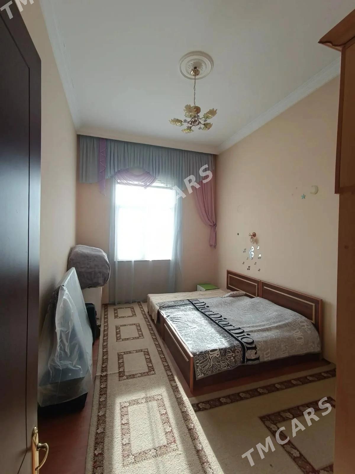 Молланепес элитка 4 ком 7 этаж - Ашхабад - img 8