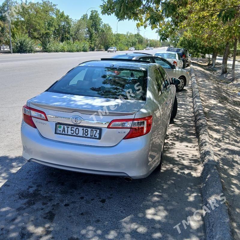 Toyota Camry 2012 - 250 000 TMT - Дашогуз - img 2