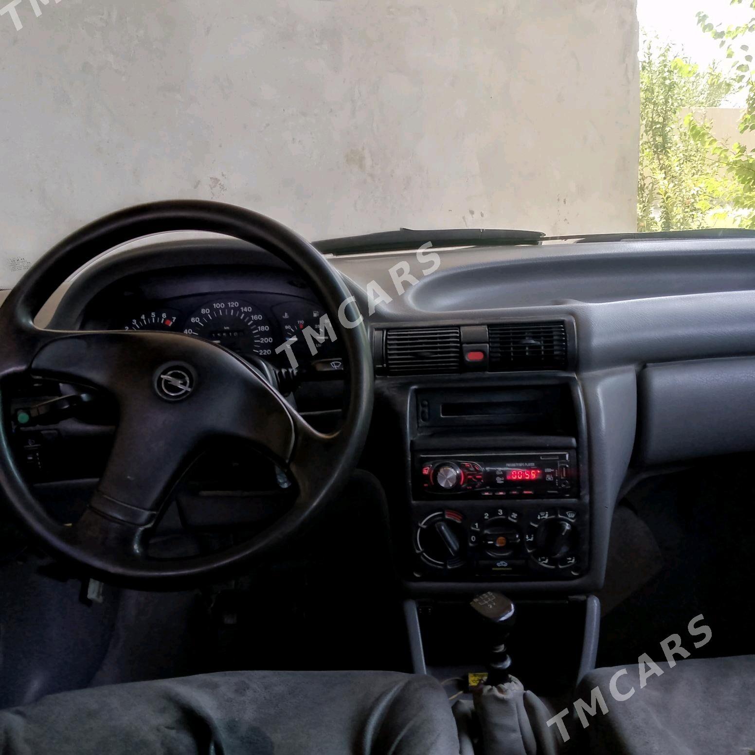 Opel Astra 1992 - 27 000 TMT - Акдепе - img 5