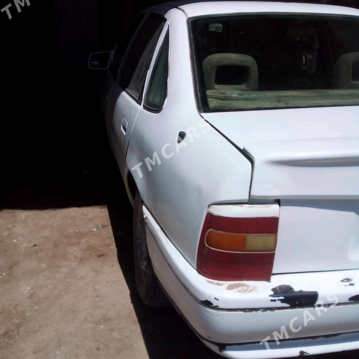 Opel Vectra 1991 - 24 000 TMT - Болдумсаз - img 2