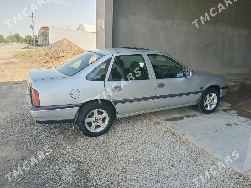 Opel Vectra 1989 - 36 000 TMT - Murgap - img 5