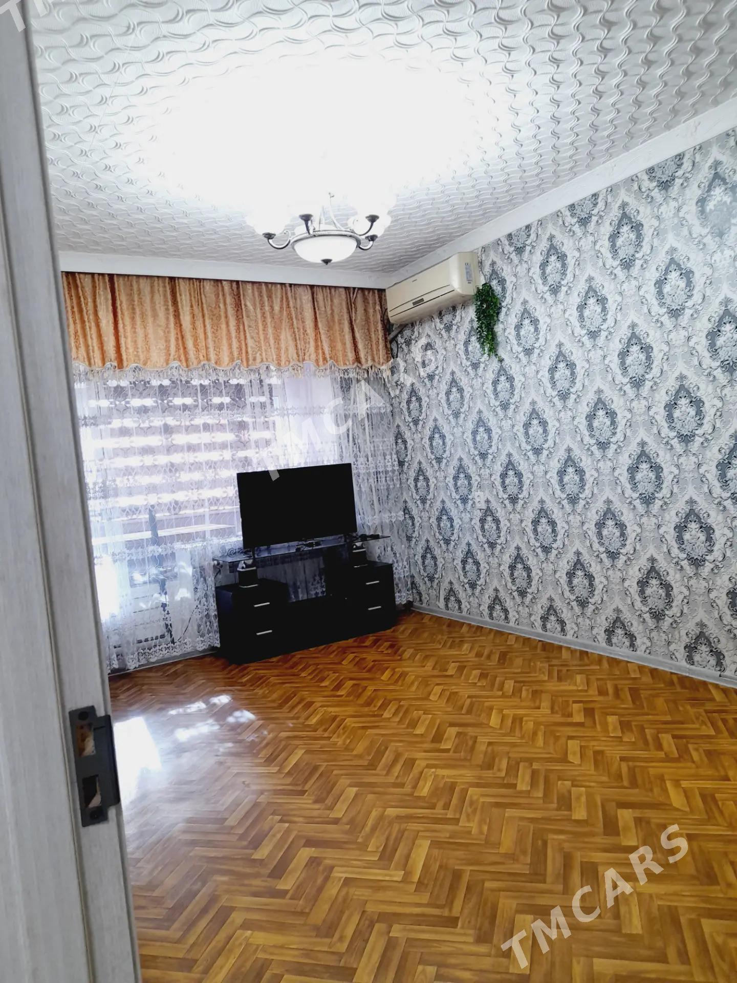 продается квартира 4/1 - Туркменабат - img 7