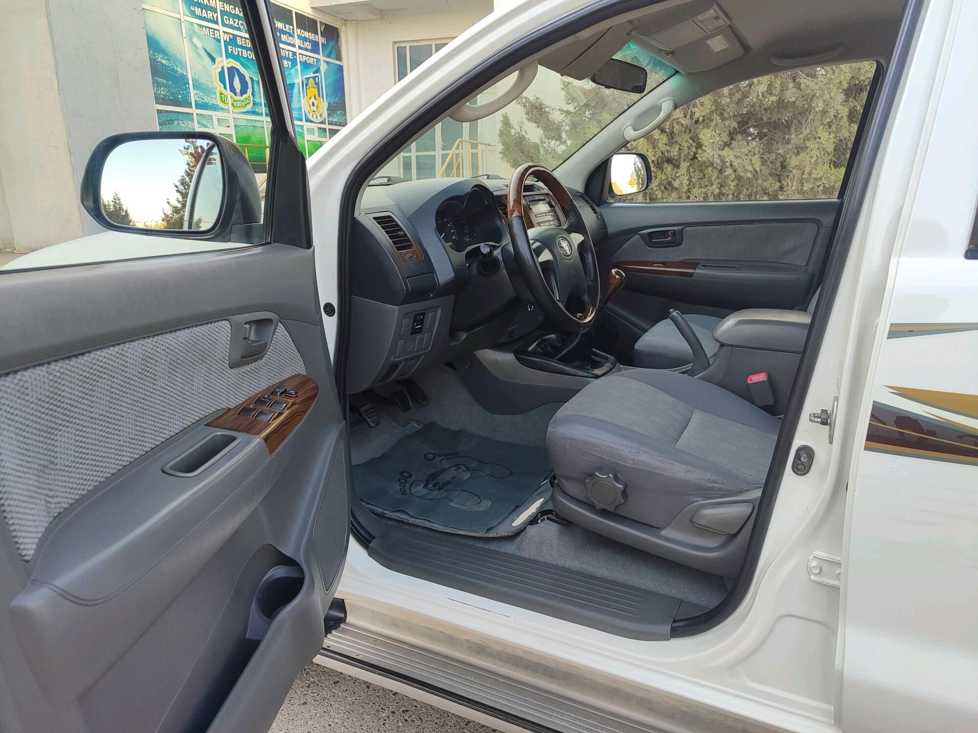 Toyota Hilux 2013 - 370 000 TMT - Mary - img 10