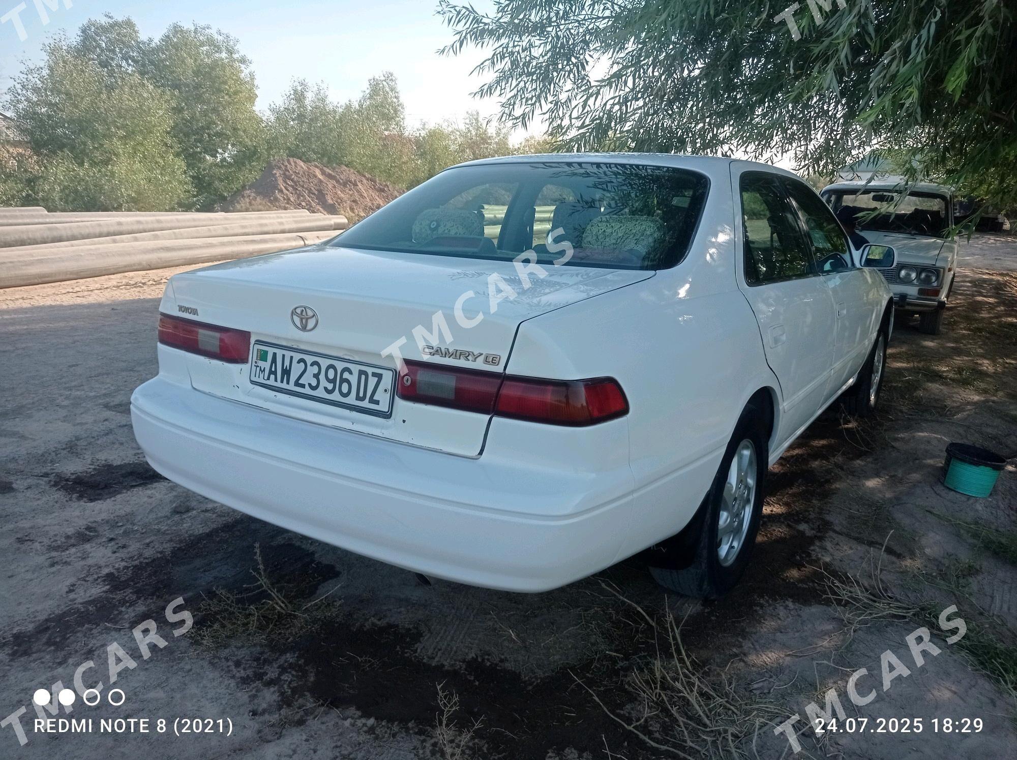 Toyota Camry 1999 - 135 000 TMT - Köneürgenç - img 3