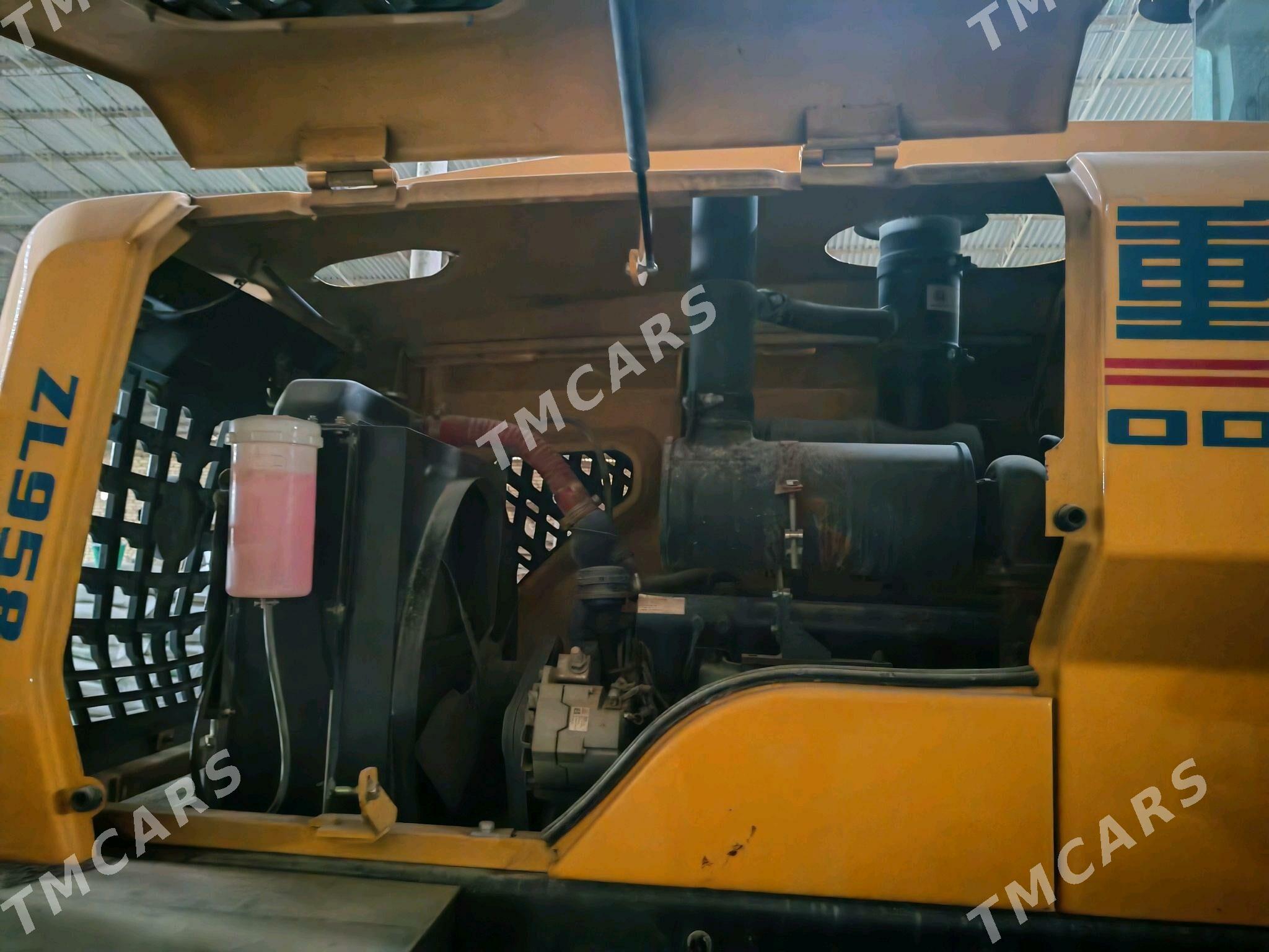 XCMG LW300F 2024 - 525 000 TMT - Halaç - img 9