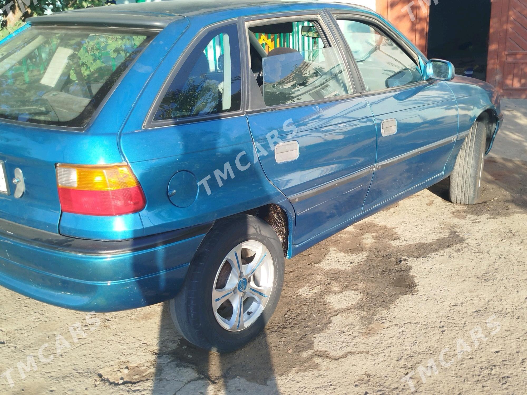 Opel Astra 1992 - 31 000 TMT - Дашогуз - img 5