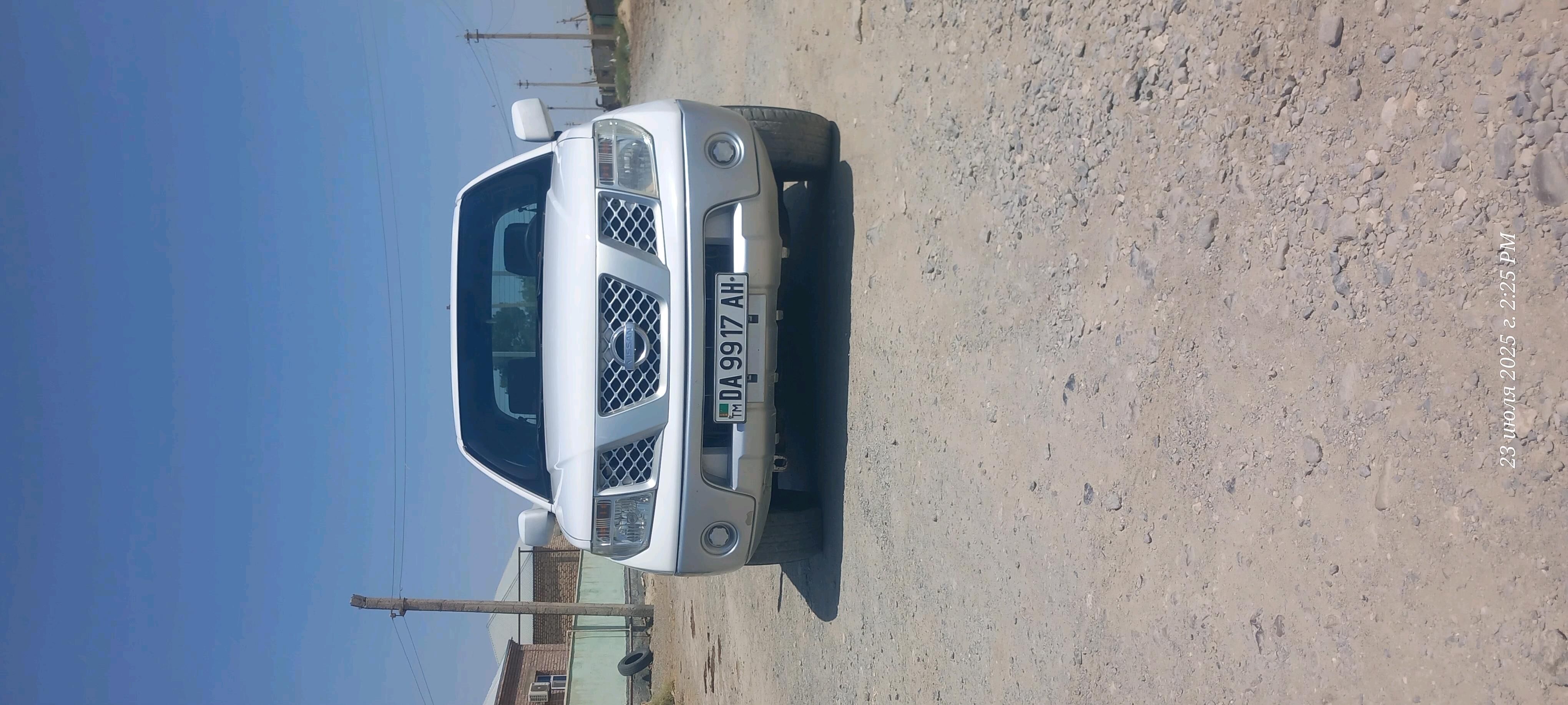 Nissan Navara 2007 - 130 000 TMT - Бахарден - img 5