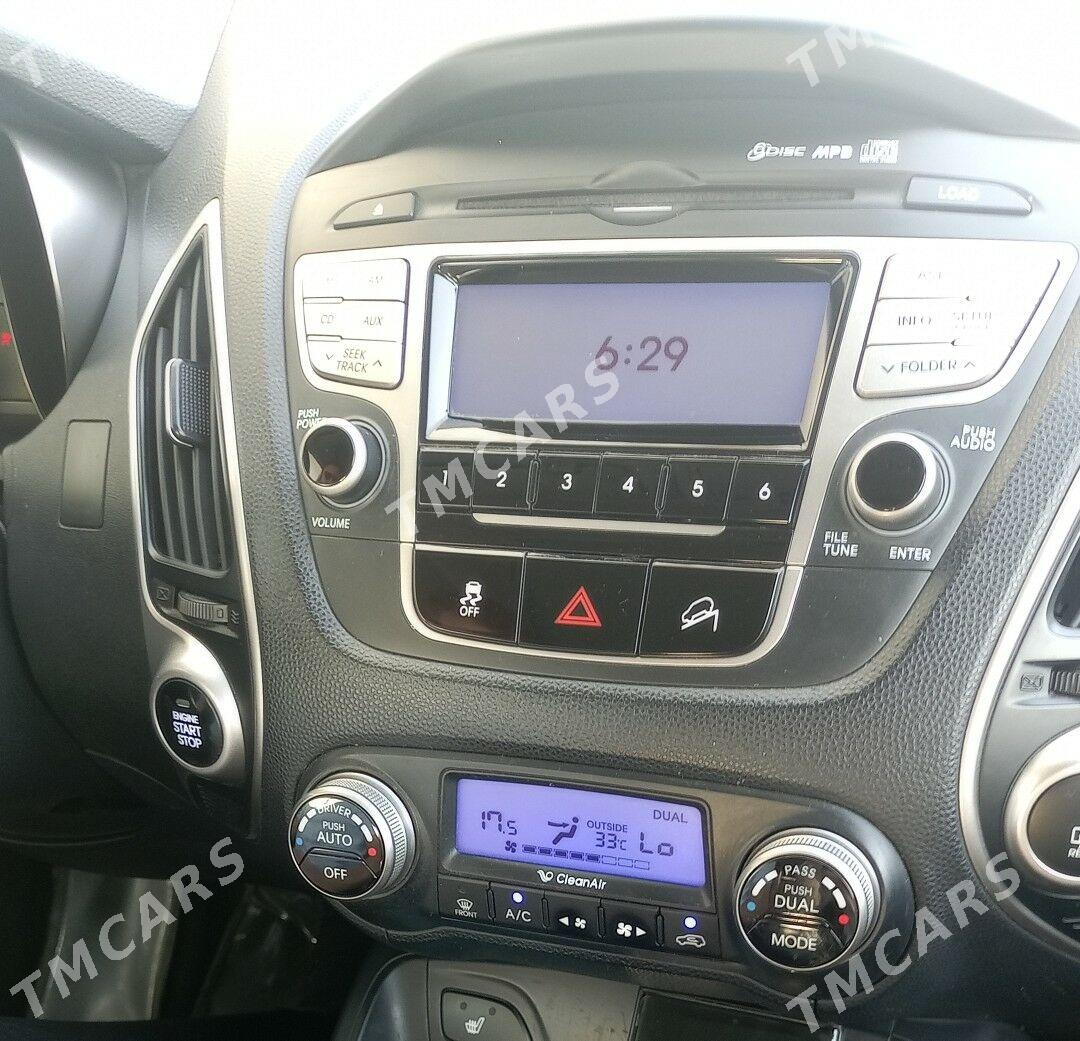 Hyundai Tucson 2010 - 190 000 TMT - Aşgabat - img 8
