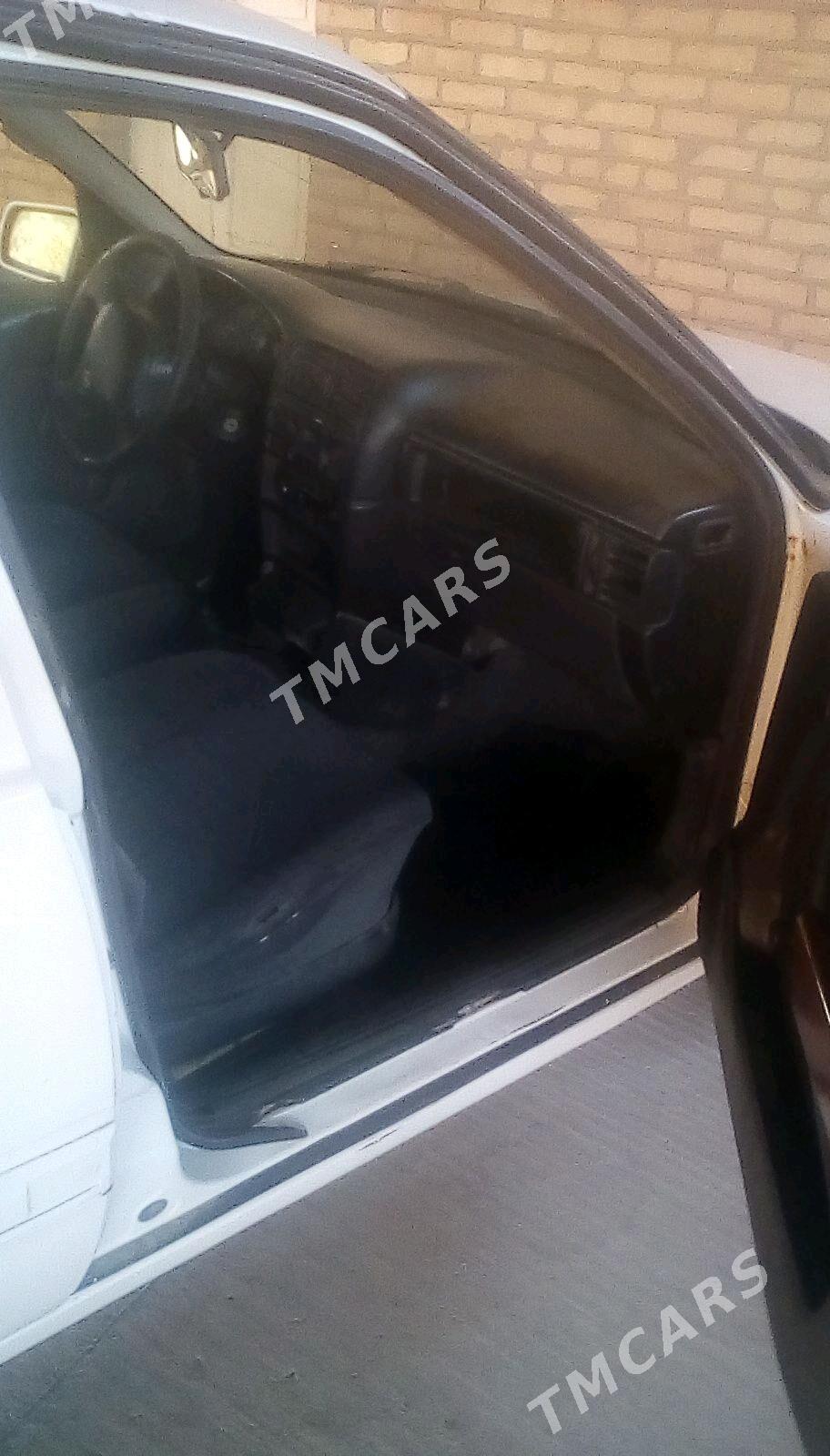 Opel Vectra 1991 - 24 000 TMT - Мары - img 8