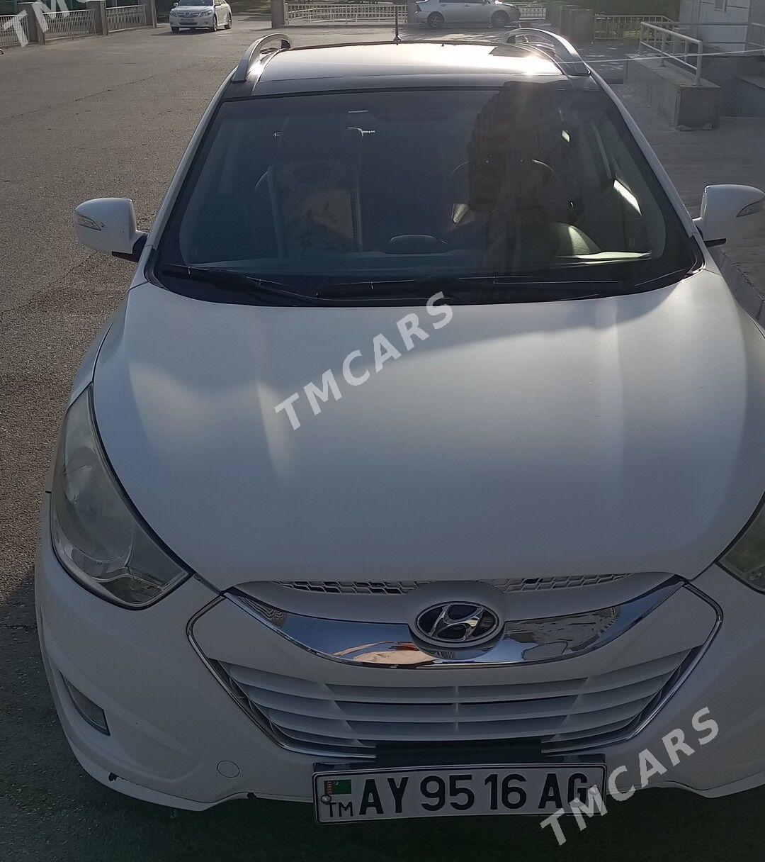 Hyundai Tucson 2010 - 190 000 TMT - Aşgabat - img 2