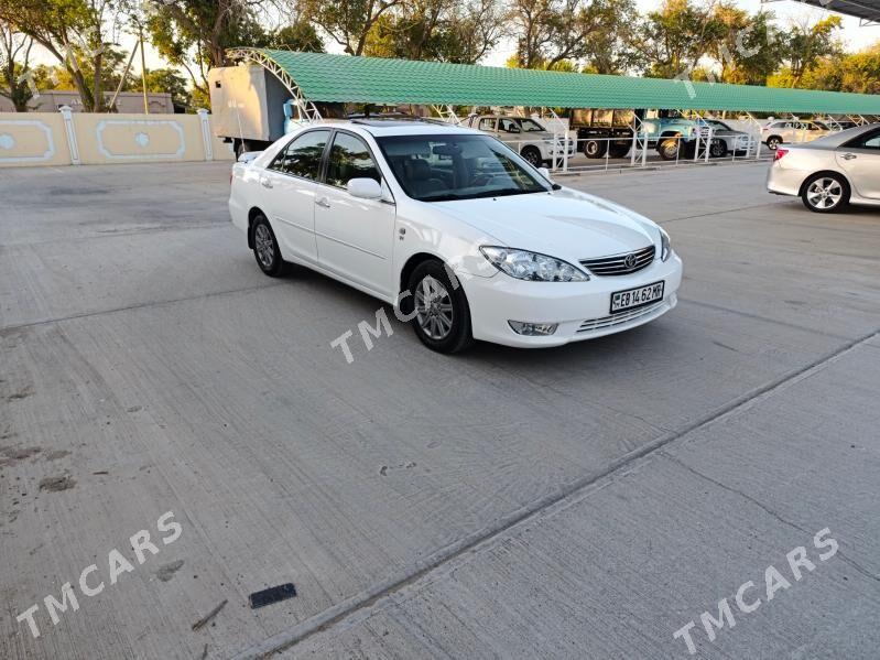 Toyota Camry 2005 - 200 000 TMT - Байрамали - img 6