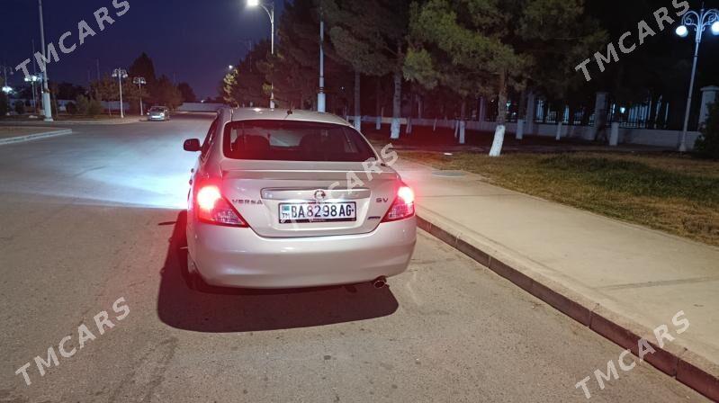 Nissan Versa 2011 - 140 000 TMT - Ашхабад - img 2