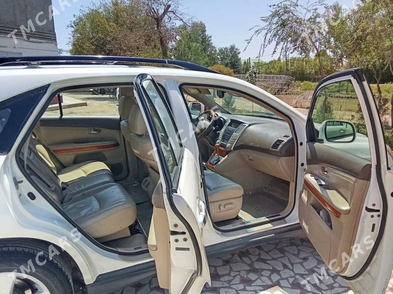 Lexus RX 330 2004 - 250 000 TMT - Гурбансолтан Едже - img 5