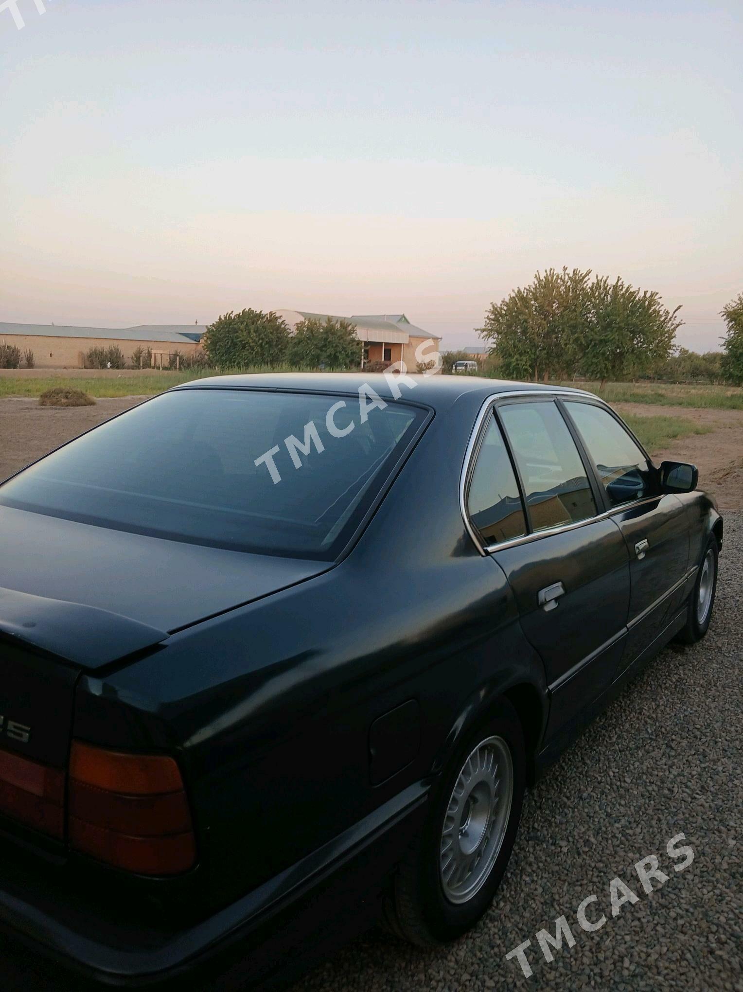 BMW 525 1989 - 50 000 TMT - Mary - img 2