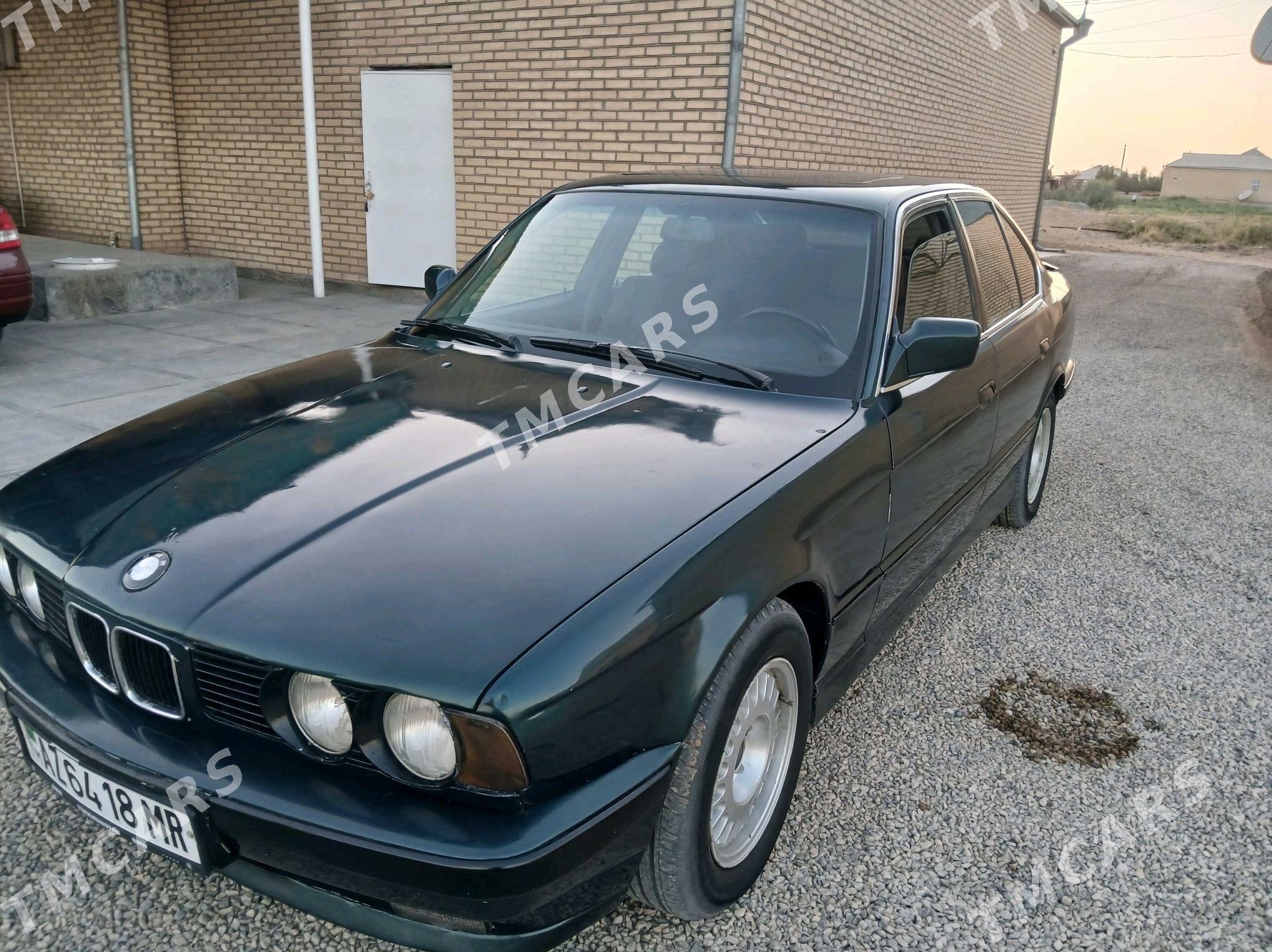 BMW 525 1989 - 50 000 TMT - Mary - img 10