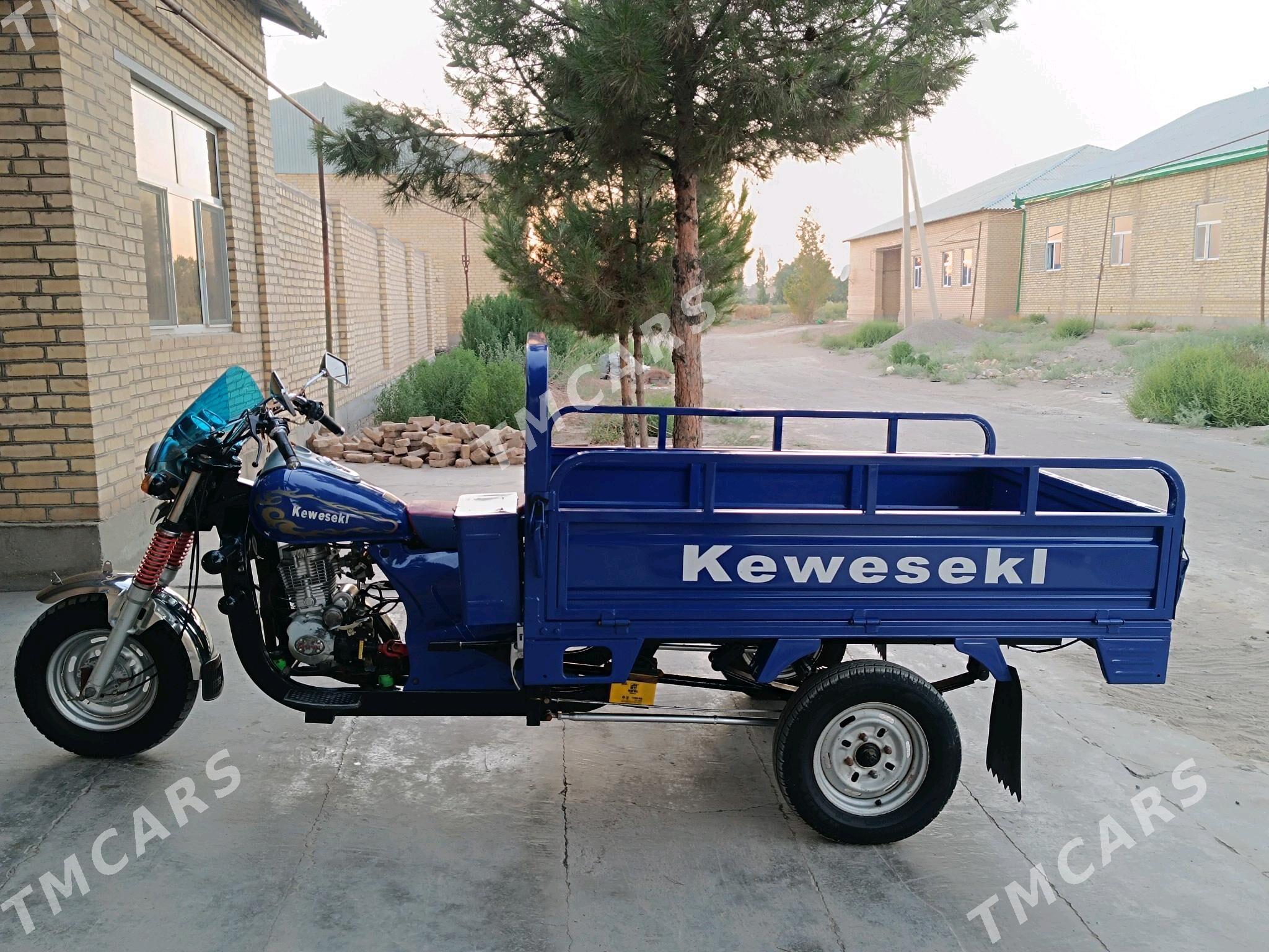 Fekon FK200-14G 2015 - 21 000 TMT - Гарабекевюл - img 3