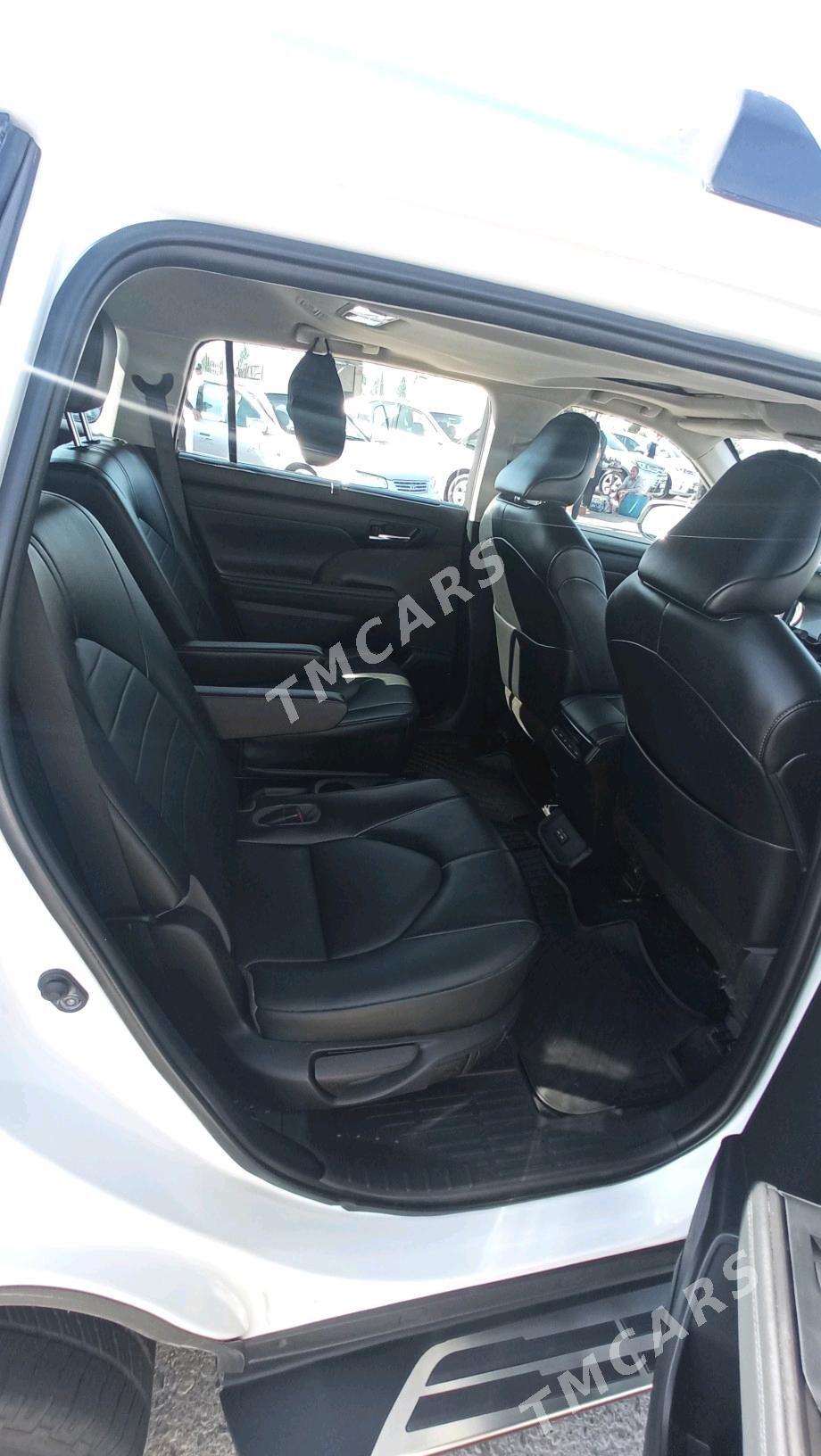 Toyota Highlander 2022 - 460 000 TMT - Мары - img 5