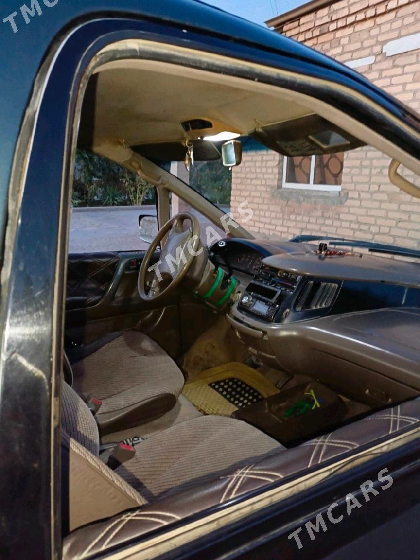 Toyota Previa 1997 - 85 000 TMT - Farap - img 3