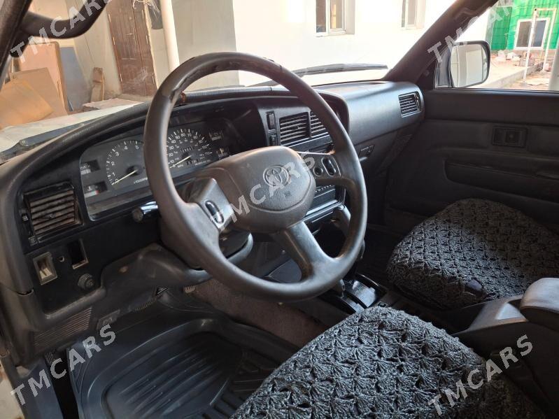 Toyota 4Runner 1993 - 40 000 TMT - Туркменабат - img 3