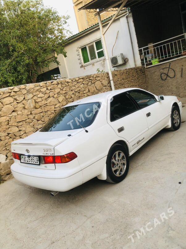Toyota Camry 1999 - 125 000 TMT - Magdanly - img 4