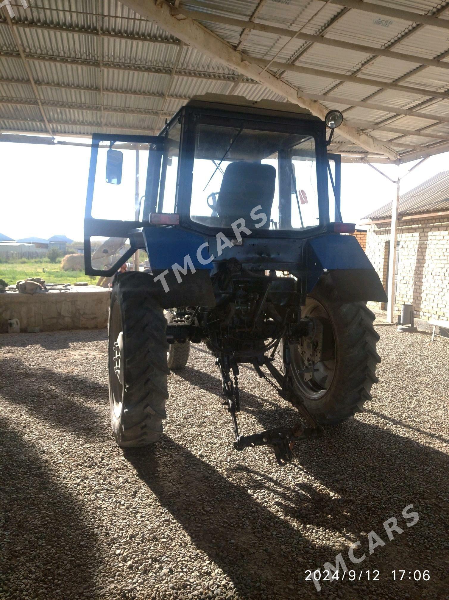 MTZ 80 2012 - 120 000 TMT - Murgap - img 4