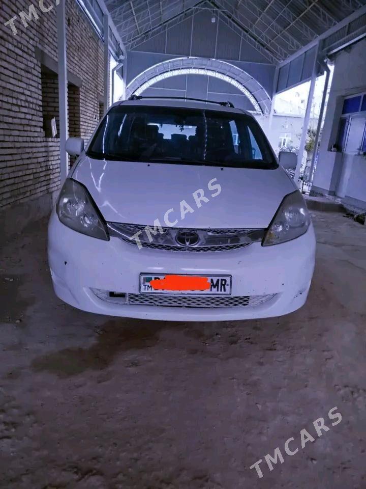 Toyota Sienna 2005 - 200 000 TMT - Тагтабазар - img 3